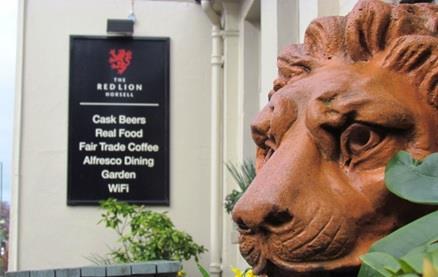 The Red Lion (Horsell)